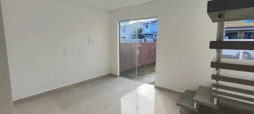 Foto 1 de Sobrado com 3 Quartos à venda, 90m² em Ribeirão da Ilha, Florianópolis