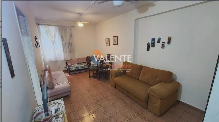 Foto 1 de Kitnet com 1 Quarto à venda, 39m² em Vila Tupi, Praia Grande