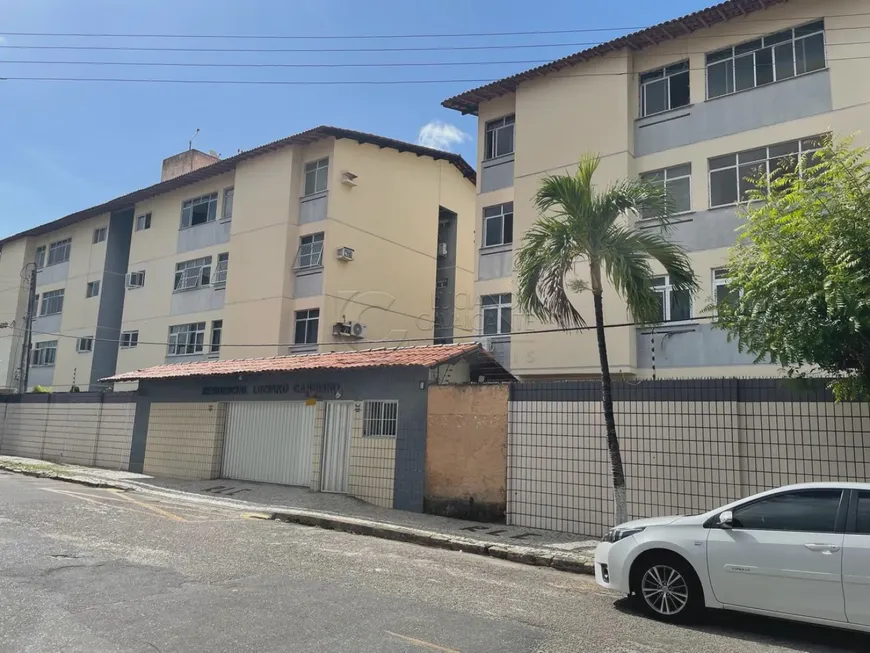 Foto 1 de Apartamento com 3 Quartos à venda, 98m² em Vila União, Fortaleza