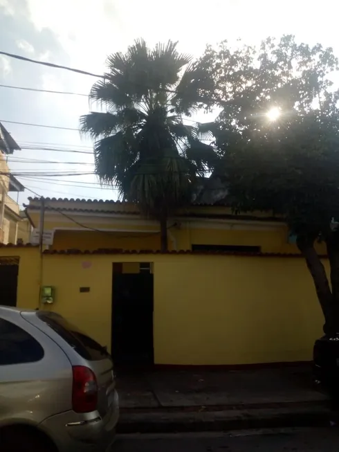 Foto 1 de Casa com 4 Quartos à venda, 300m² em Rocha Miranda, Rio de Janeiro