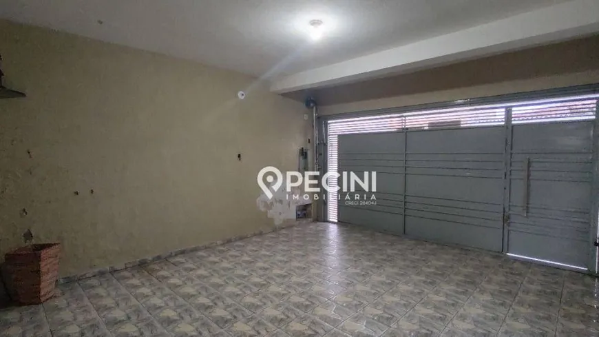 Foto 1 de Casa com 4 Quartos à venda, 120m² em Jardim Cherveson, Rio Claro