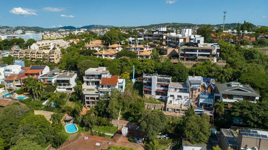 Foto 1 de Lote/Terreno à venda, 449m² em Vila Assunção, Porto Alegre