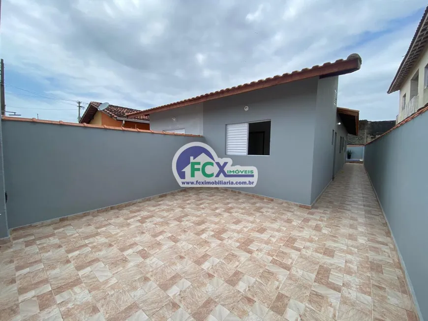 Foto 1 de Casa com 2 Quartos à venda, 60m² em Nova Itanhaém, Itanhaém