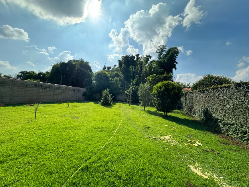 Foto 1 de Lote/Terreno à venda em Cachoeira, Ibiúna