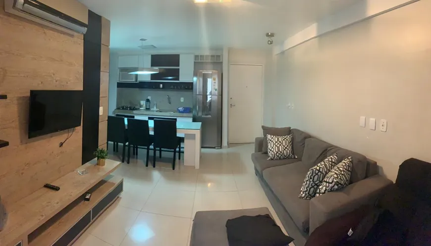 Foto 1 de Apartamento com 1 Quarto à venda, 45m² em Jatiúca, Maceió