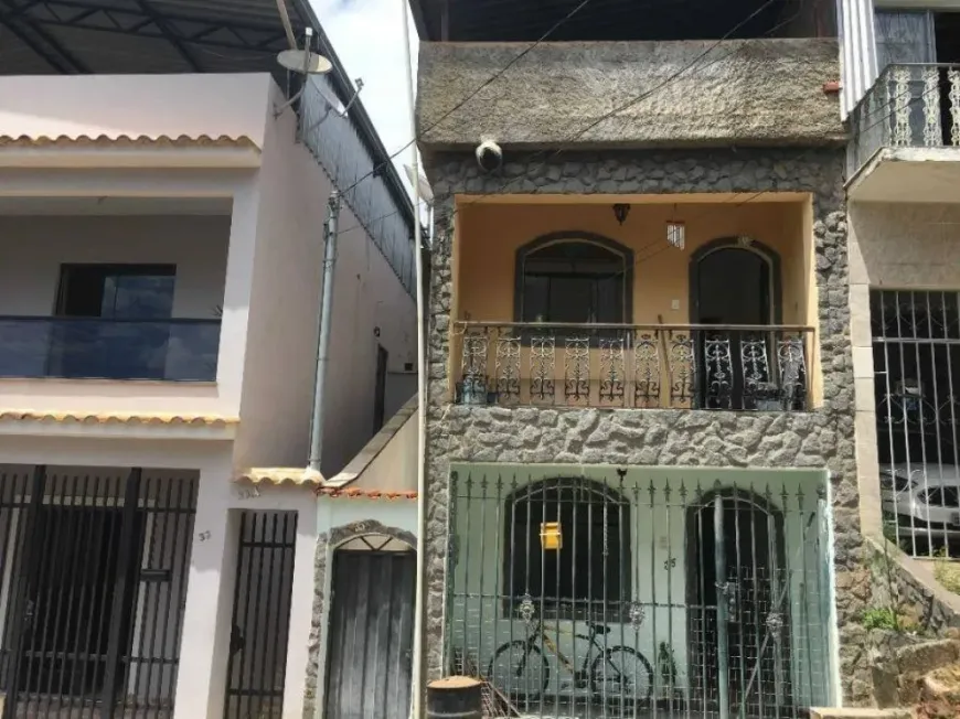 Foto 1 de Casa com 2 Quartos à venda, 166m² em Vila Joao Lombard Fabricas, São João Del Rei