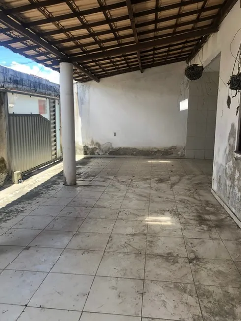 Foto 1 de Casa com 3 Quartos à venda, 120m² em Queimadinha, Feira de Santana