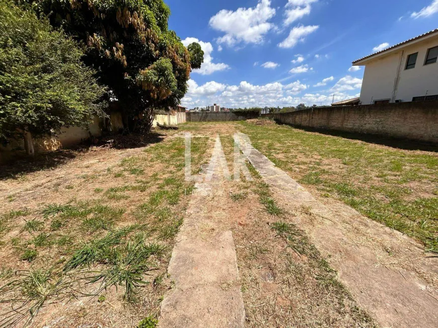 Foto 1 de Lote/Terreno à venda, 1000m² em São Luíz, Belo Horizonte