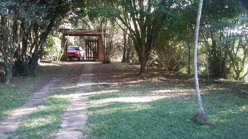 Foto 1 de Fazenda/Sítio com 3 Quartos à venda, 10000m² em Freitas, São José dos Campos