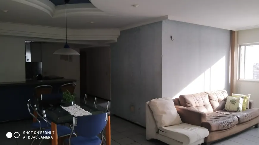 Foto 1 de Apartamento com 3 Quartos à venda, 80m² em Benfica, Fortaleza