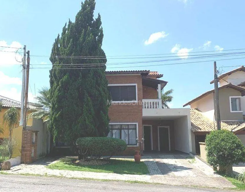 Foto 1 de Casa de Condomínio com 4 Quartos para alugar, 225m² em Arua, Mogi das Cruzes