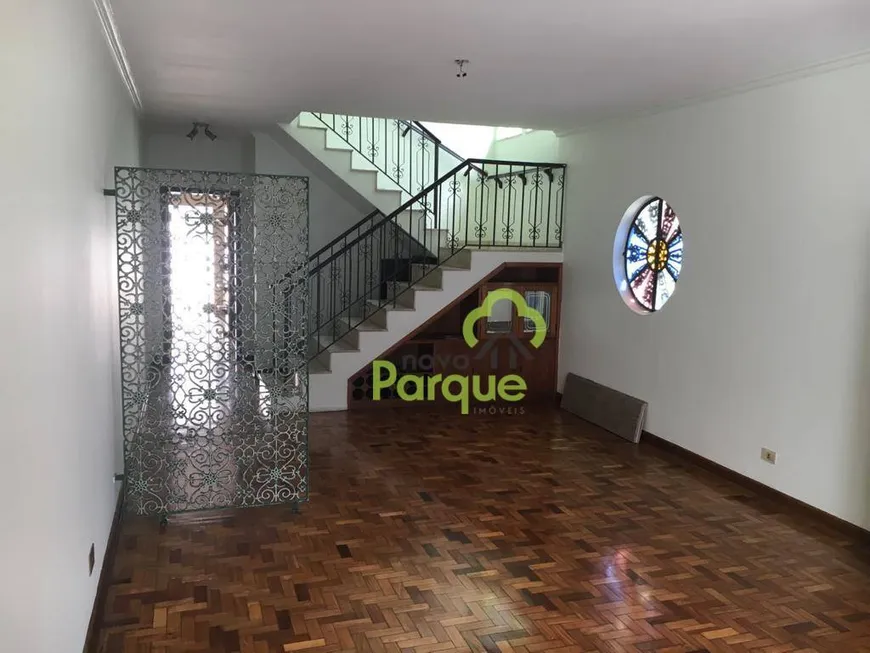 Foto 1 de Sobrado com 3 Quartos à venda, 208m² em Aclimação, São Paulo