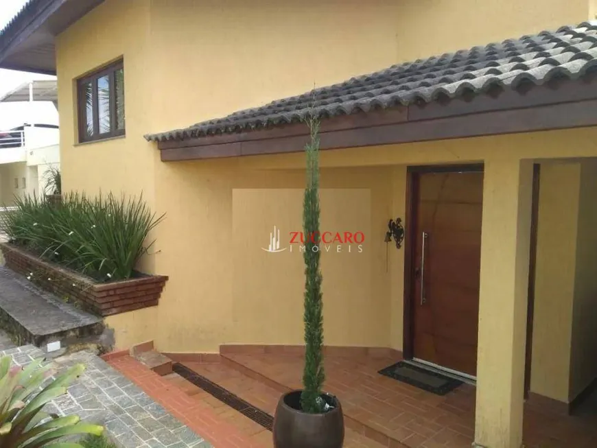 Foto 1 de Casa de Condomínio com 3 Quartos à venda, 350m² em Jardim Imperial Hills III, Arujá