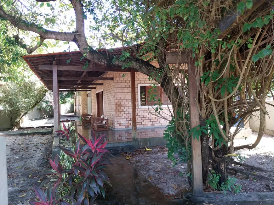 Foto 1 de Casa com 4 Quartos para venda ou aluguel, 330m² em Maracaípe, Ipojuca