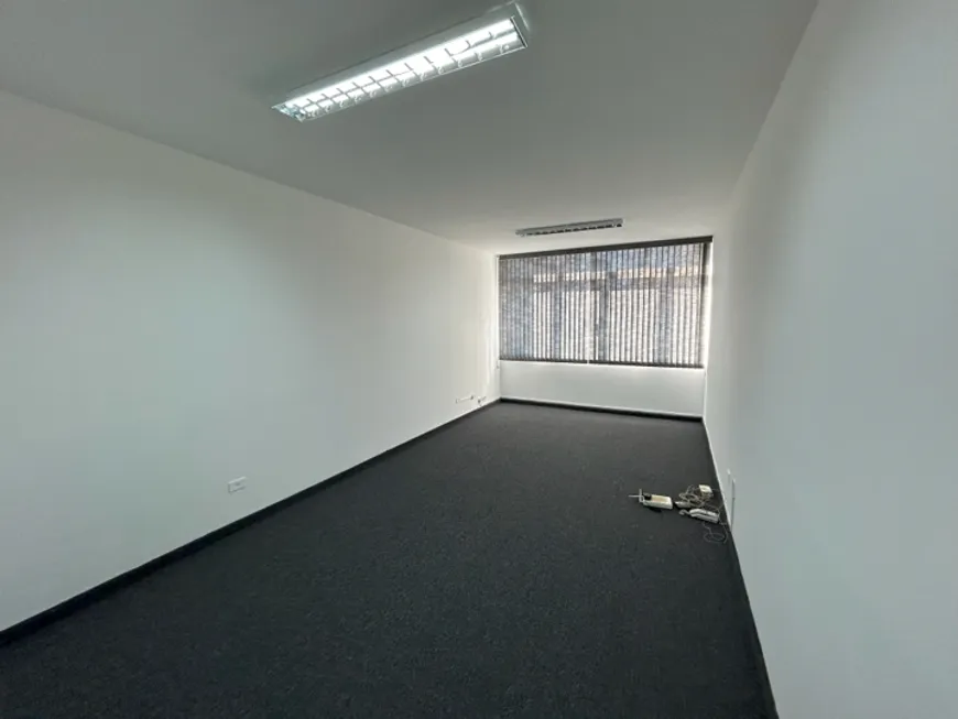 Foto 1 de Sala Comercial para venda ou aluguel, 28m² em Sé, São Paulo