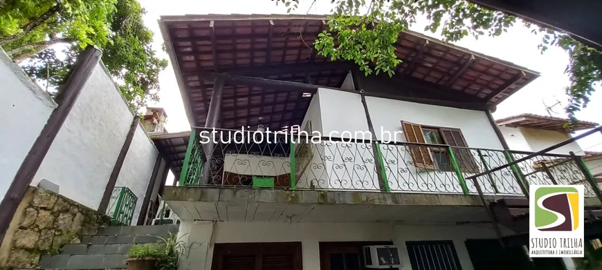 Foto 1 de Casa com 5 Quartos à venda, 200m² em Costa Bela, Ilhabela