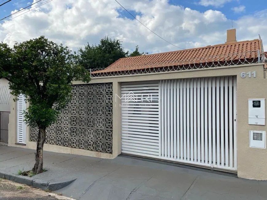 Foto 1 de Casa com 3 Quartos à venda, 143m² em Centro, Araraquara