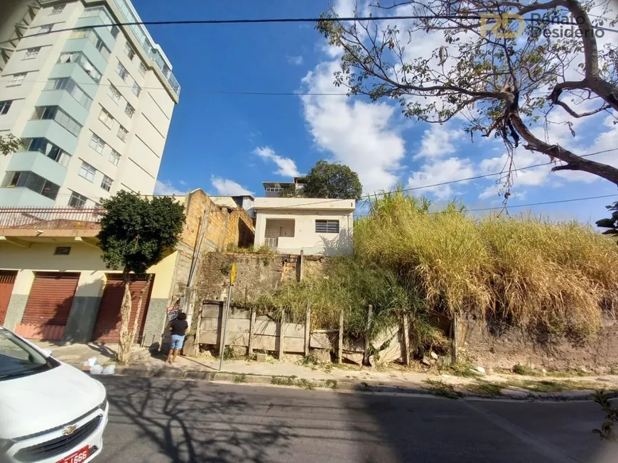 Foto 1 de Lote/Terreno à venda, 390m² em Sagrada Família, Belo Horizonte