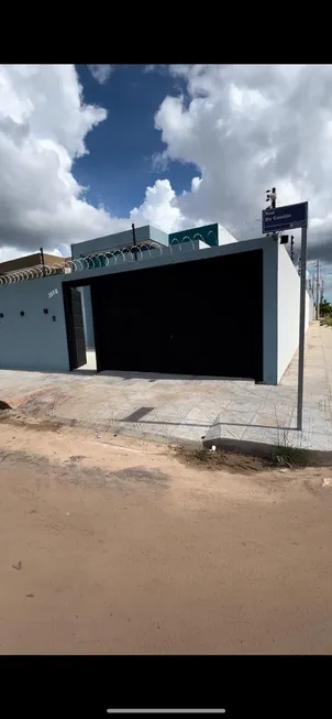 Foto 1 de Casa com 3 Quartos para alugar, 180m² em Dom Avelar, Petrolina