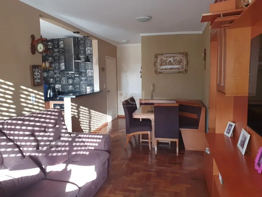 Foto 1 de Apartamento com 2 Quartos à venda, 79m² em Medianeira, Porto Alegre