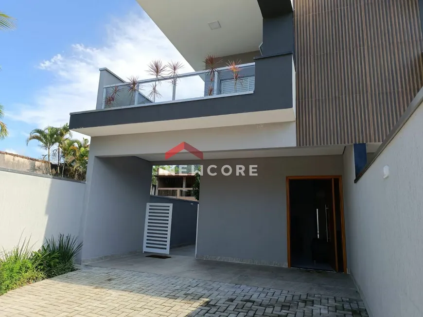 Foto 1 de Casa de Condomínio com 4 Quartos à venda, 180m² em Morada da Praia, Bertioga