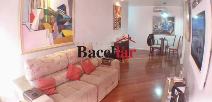 Foto 1 de Apartamento com 2 Quartos à venda, 85m² em Copacabana, Rio de Janeiro