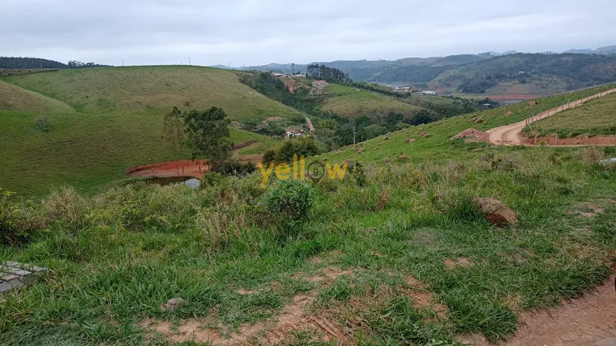 Foto 1 de Lote/Terreno à venda, 1000m² em , Igaratá