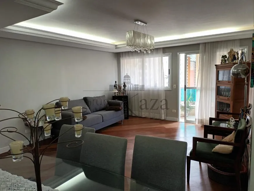 Foto 1 de Apartamento com 4 Quartos à venda, 128m² em Jardim Aquarius, São José dos Campos