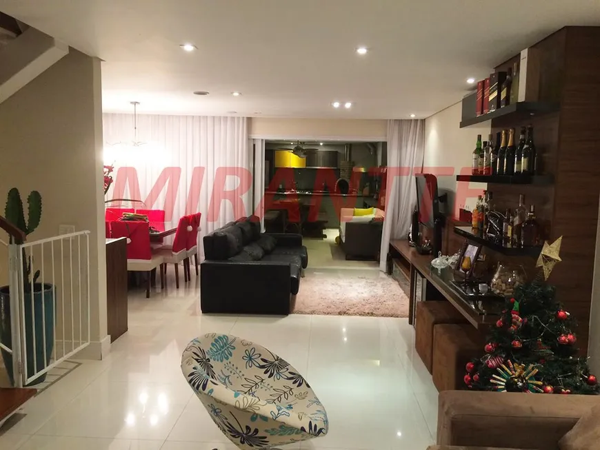 Foto 1 de Casa de Condomínio com 3 Quartos à venda, 230m² em Jardim Bibi, São Paulo