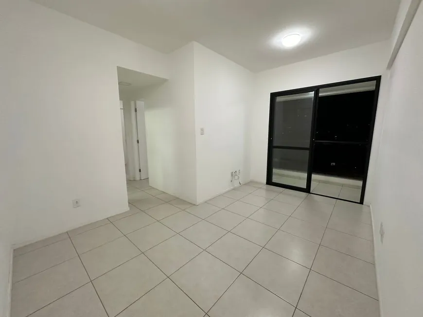 Foto 1 de Apartamento com 2 Quartos à venda, 52m² em Pernambués, Salvador