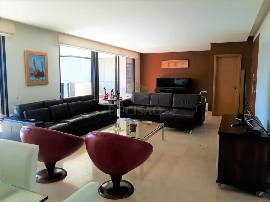 Foto 1 de Apartamento com 4 Quartos à venda, 278m² em Funcionários, Belo Horizonte
