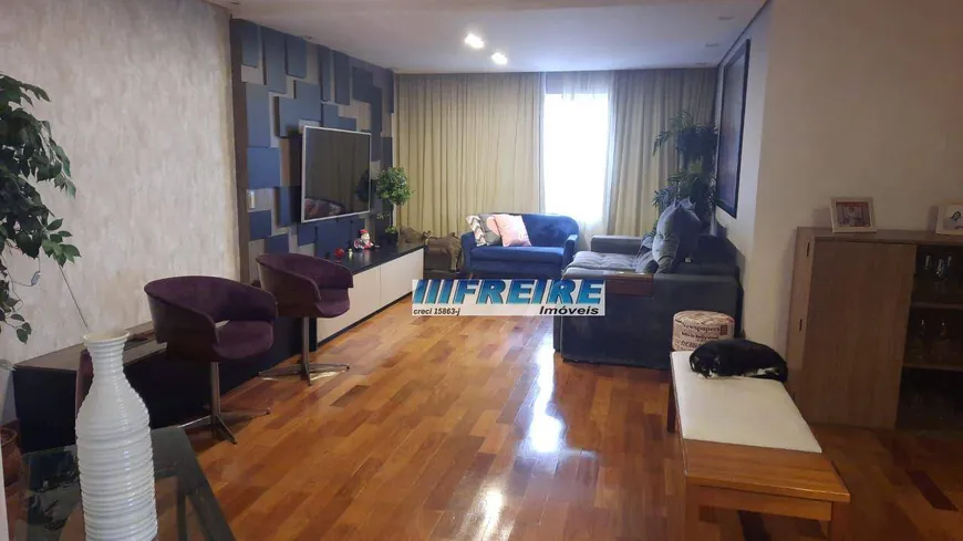 Foto 1 de Apartamento com 3 Quartos à venda, 132m² em Olímpico, São Caetano do Sul