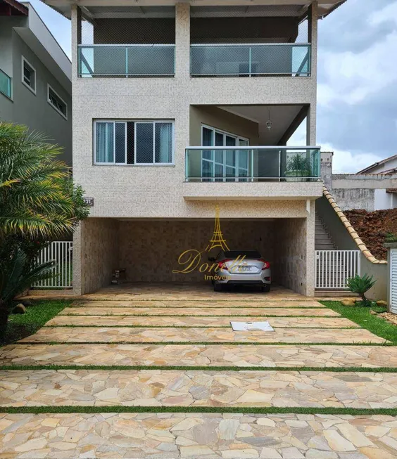 Foto 1 de Casa de Condomínio com 3 Quartos à venda, 265m² em Arua, Mogi das Cruzes