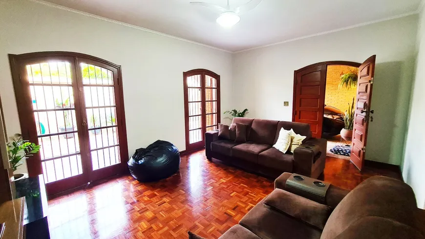 Foto 1 de Casa com 3 Quartos à venda, 163m² em Jardim Caieira, Limeira