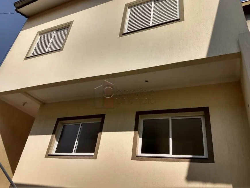 Foto 1 de Sobrado com 3 Quartos à venda, 191m² em Jardim Marambaia, Jundiaí