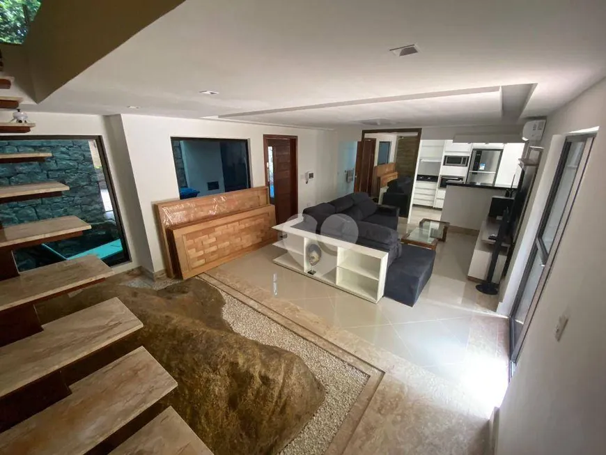 Foto 1 de Casa com 3 Quartos à venda, 220m² em Itanhangá, Rio de Janeiro