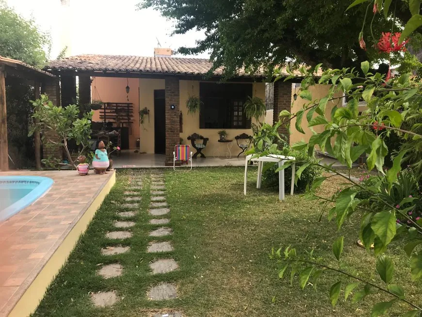 Foto 1 de Casa com 4 Quartos à venda, 448m² em Coroa do Meio, Aracaju
