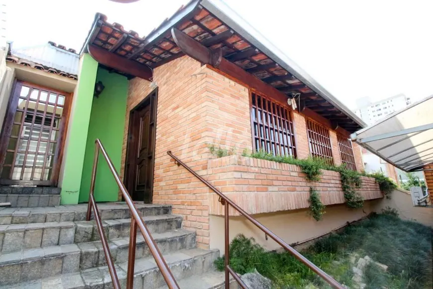 Foto 1 de Casa com 3 Quartos para alugar, 200m² em Centro, Santo André