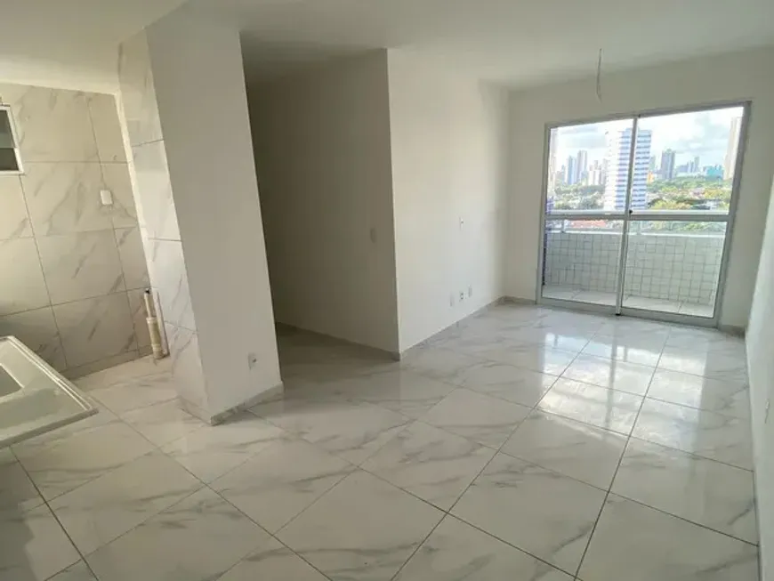 Foto 1 de Apartamento com 2 Quartos à venda, 50m² em Torre, Recife