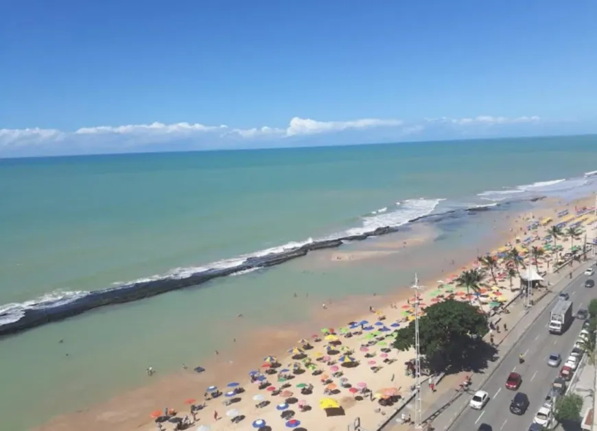 Foto 1 de Apartamento com 4 Quartos à venda, 230m² em Boa Viagem, Recife