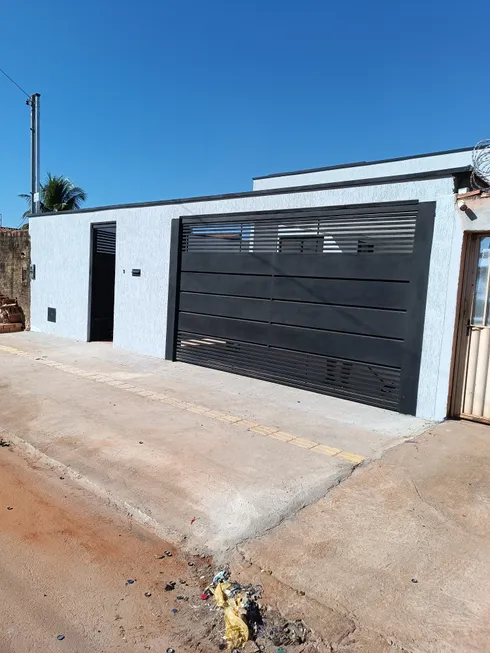 Foto 1 de Casa com 3 Quartos à venda, 165m² em Residencial Junqueira , Goiânia