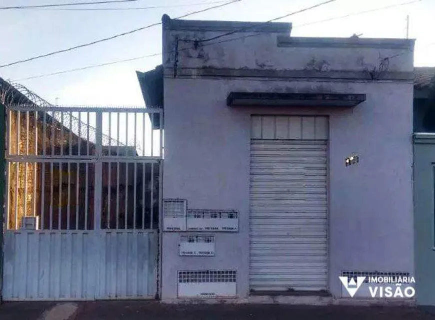 Foto 1 de Casa com 3 Quartos à venda, 516m² em São Benedito, Uberaba