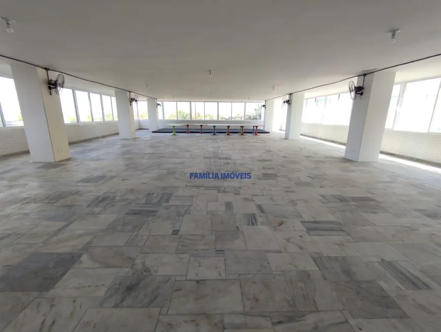 Foto 1 de Sala Comercial para alugar, 400m² em José Menino, Santos