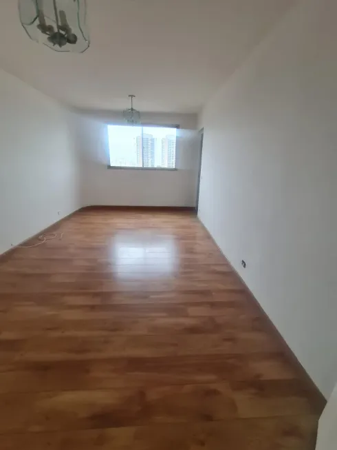 Foto 1 de Apartamento com 3 Quartos para alugar, 100m² em Vila Firmiano Pinto, São Paulo