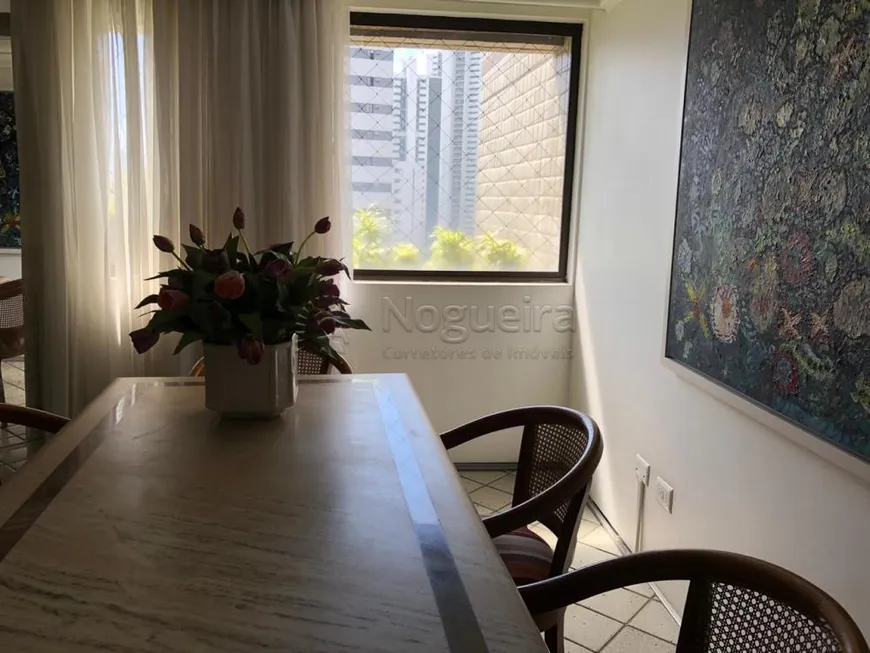 Foto 1 de Apartamento com 4 Quartos à venda, 277m² em Tamarineira, Recife