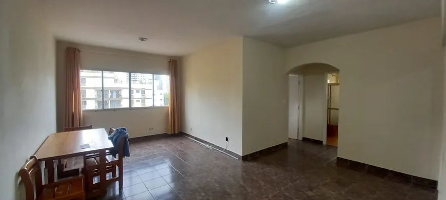 Foto 1 de Apartamento com 2 Quartos à venda, 90m² em Jardim Astúrias, Guarujá