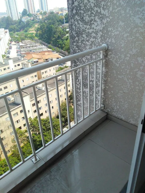 Foto 1 de Apartamento com 3 Quartos à venda, 58m² em Vila Pirajussara, São Paulo