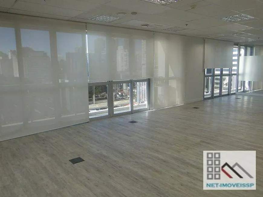 Foto 1 de Sala Comercial para alugar, 400m² em Vila São Francisco, São Paulo