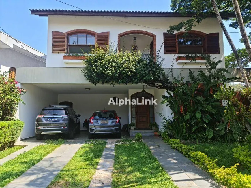 Foto 1 de Casa de Condomínio com 3 Quartos à venda, 374m² em Alphaville, Santana de Parnaíba