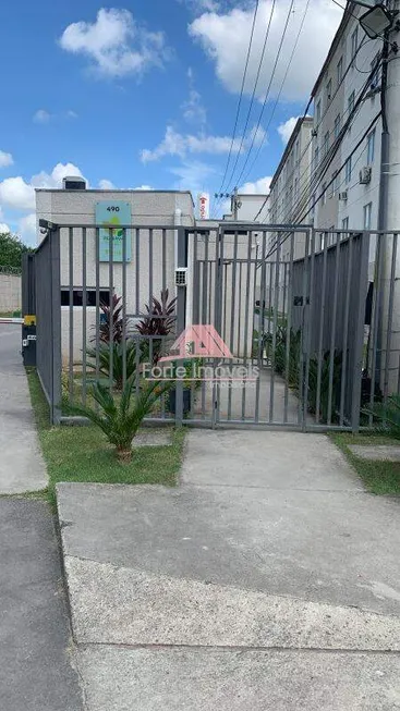 Foto 1 de Apartamento com 2 Quartos à venda, 42m² em Guaratiba, Rio de Janeiro